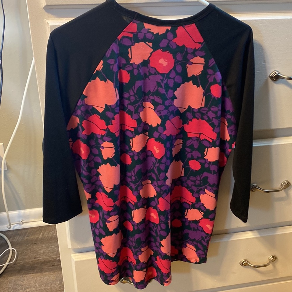 Lularoe Randy shirt - Picture 6 of 6